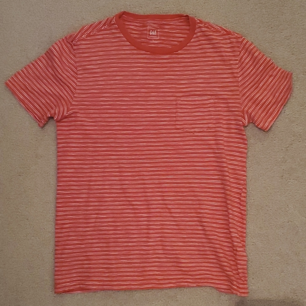 Gap Pocket T-shirt small red and white stripes